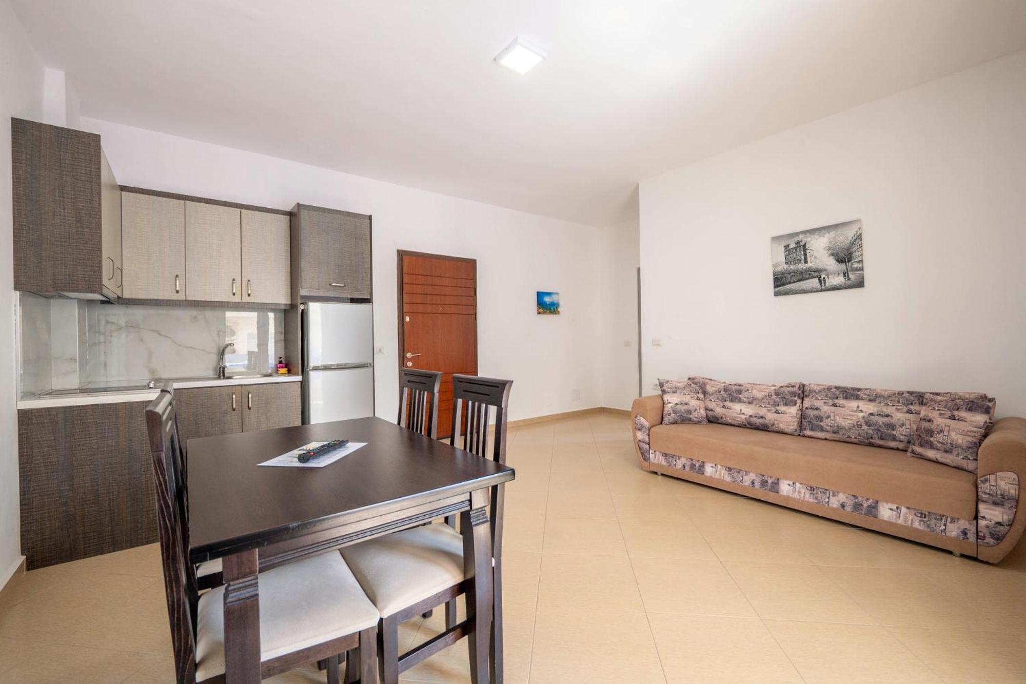 Soleluna Hotel Sarandë